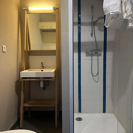 Hi Hotel